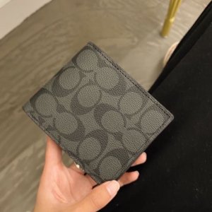 เซทเข็มขัด สุดคุ้ม งานพรีเมี่ยม ได้ทั้งเข็มขัดและกระเป๋า