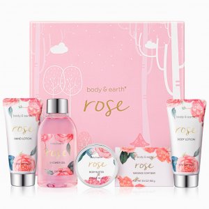 ￼Body & Earth 5 in 1 Bath Spa Gift Box อาบน้ำ บอดี้บัตเตอร์ ครีมทามือ โลชั่นบำรุงผิว กลิ่นROSE