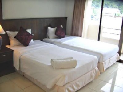 โรงแรมกมลาภูใหญ่รีสอร์ท ระดับ 3 ดาว