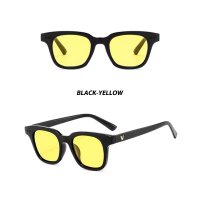 Black-yellow