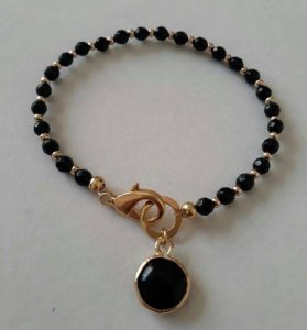 (สั่งทำ/จอง) ข้อมืองานเม็ดคริตตัลญี่ปุ่น มือถือ 0824917334