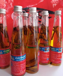 น้ำมันว่านสมุนไพร108(ทะเบียน841300004)ไม่รวมราคาส่ง25บาท