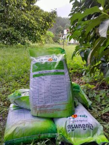 ปุ๋ยอินทรีย์พรีเมี่ยมภูตะวัน ไม่รวมค่าส่งสินค้ากระสอบละ125 บาท