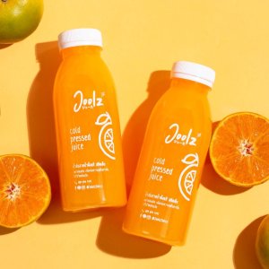 น้ำส้มคั้น Joolz 1000 ML  (อย.13-2-03065-6-0001)
